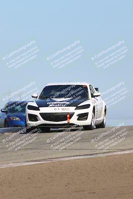 media/Oct-26-2025-CalClub SCCA (Sun) [[8ce1e69566]]/Group 2/Grapevine/